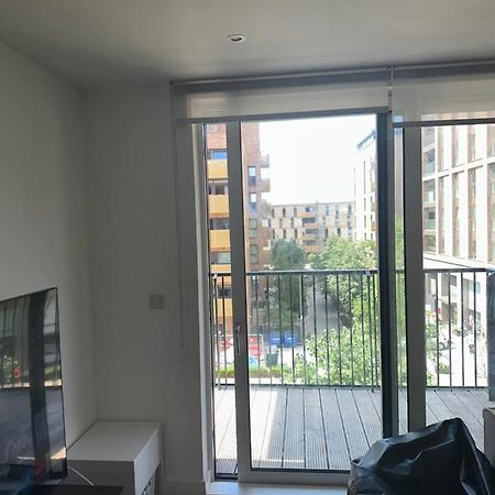 Luxury One Bedroom Apartment London Exterior photo